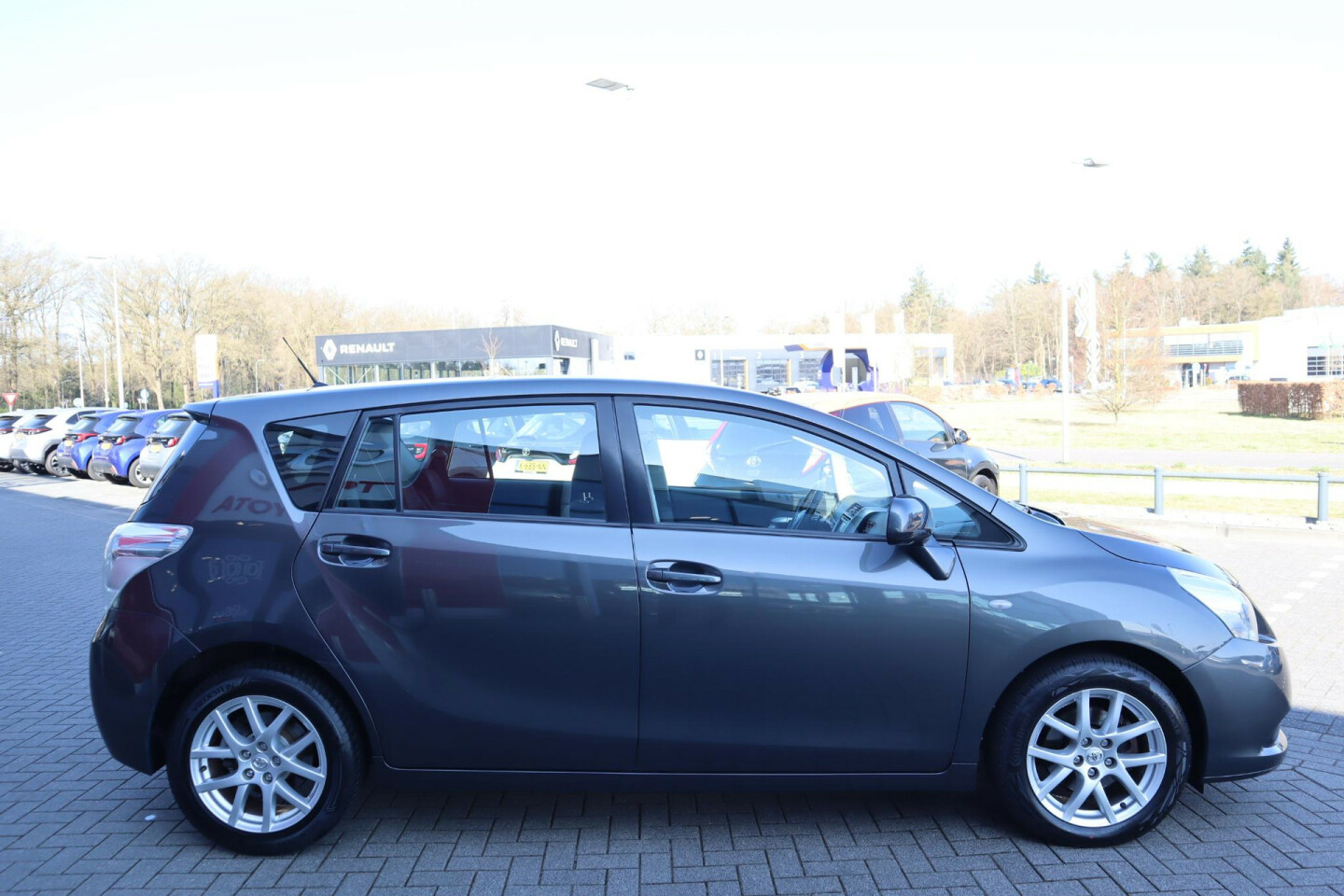 Toyota-Verso-7