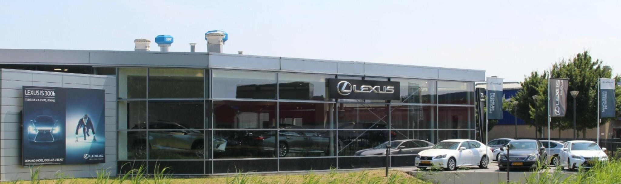 Lexus-CT-29